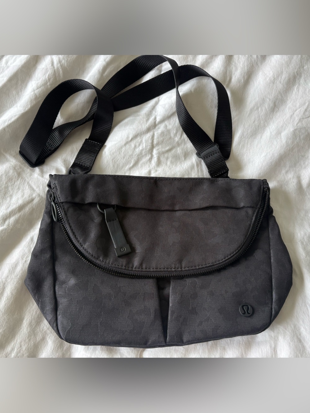 Lululemon Festival 5L Bag Black/Camo Subtle-Print Belt Bag